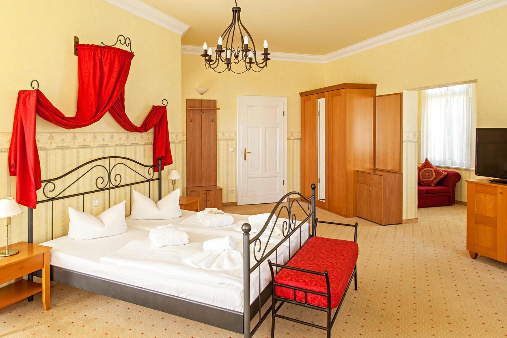 Ostseehotel Villen Im Park - Ein Rovell Hotel เฮริงสดอร์ฟ ภายนอก รูปภาพ